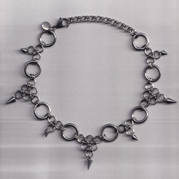 the pierrot spike choker